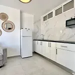 Torres De Yomely - M2c Apartament