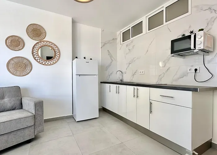 Torres De Yomely - M2c Apartment